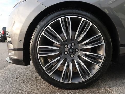 Used 2018 Land Rover Range Rover Velar image 57