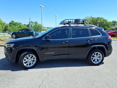 Used 2019 Jeep Cherokee Latitude w/ Popular Appearance Group FWD image 17