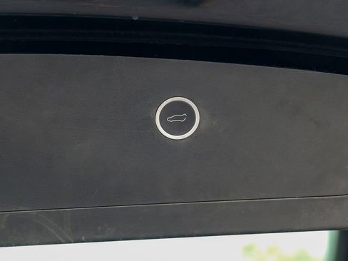 Used 2017 Tesla Model X 100D AWD/4WD image 46