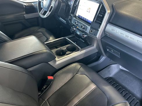 Used 2022 Ford F450 Platinum w/ FX4 Off-Road Package AWD/4WD image 14