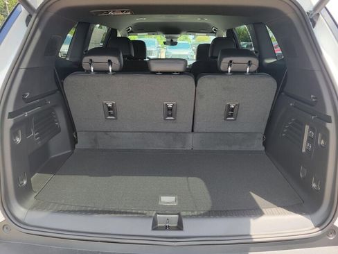 New 2026 Buick Enclave Preferred w/ Power Package image 7