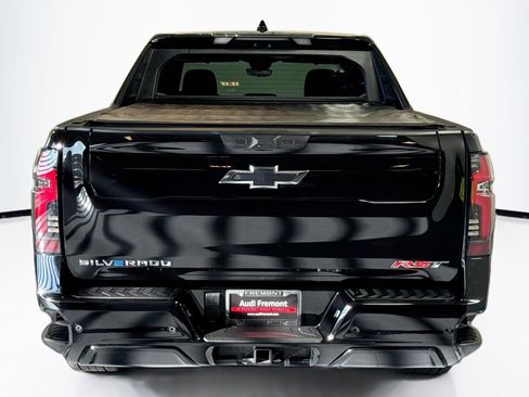 Used 2025 Chevrolet Silverado EV RST image 6