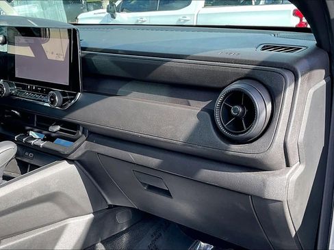 Certified 2023 Chevrolet Colorado Trail Boss w/ Advanced Trailering Package image 15