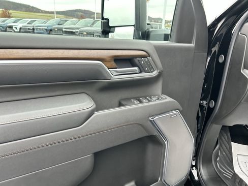 New 2026 Chevrolet Silverado 3500 High Country w/ Technology Package image 20