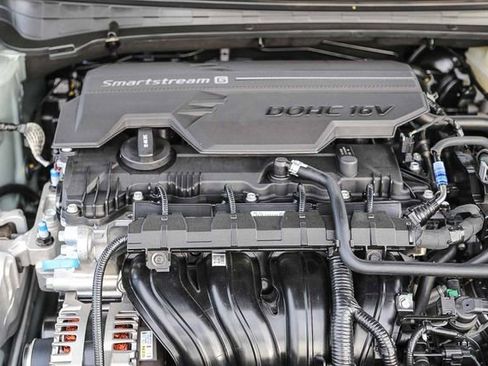 New 2026 Kia K4 LXS image 13