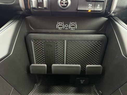 New 2026 RAM 1500 4x4 Crew Cab image 26
