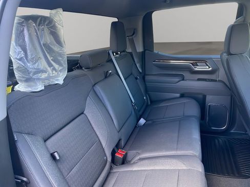 New 2026 GMC Sierra 1500 Elevation image 10