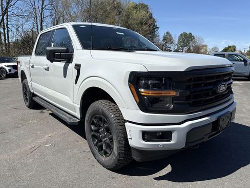 New 2026 Ford F150 XLT w/ Equipment Group 302A MID AWD/4WD image 2