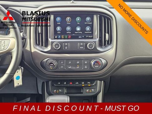 Used 2021 GMC Canyon Denali image 27