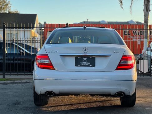Used 2013 Mercedes-Benz C 300 4MATIC Sedan w/ Multimedia Pkg image 5