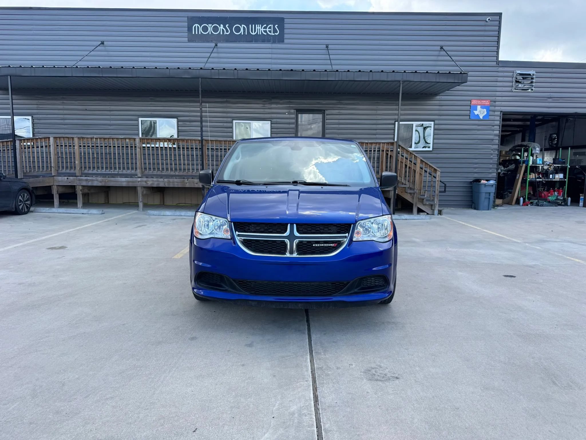 Used 2019 Dodge Grand Caravan SE w/ UConnect Hands-Free Group FWD image 15