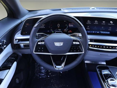 New 2026 Cadillac Lyriq Sport RWD image 18