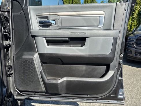 Used 2018 RAM 2500 SLT AWD/4WD image 13
