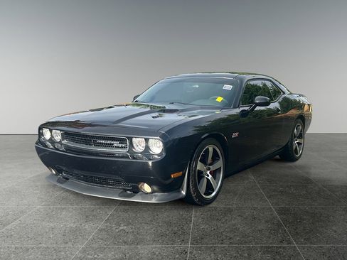 Used 2011 Dodge Challenger SRT8 w/ SRT Option Group II image 3