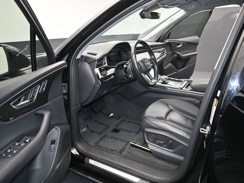 Used 2021 Audi Q7 3.0T Premium Plus image 13