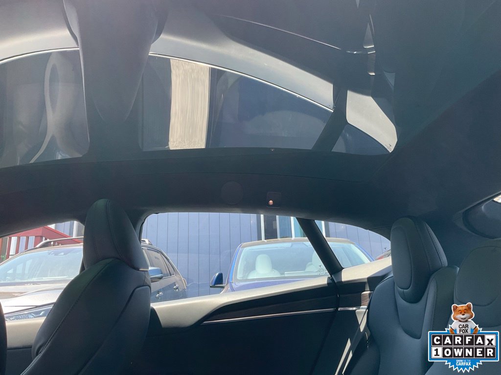 Used 2022 Tesla Model S AWD/4WD image 35