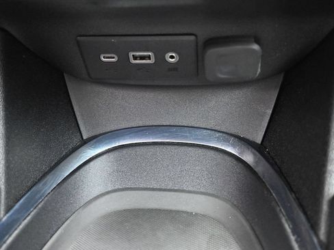 Used 2023 Chevrolet Malibu LT FWD image 13