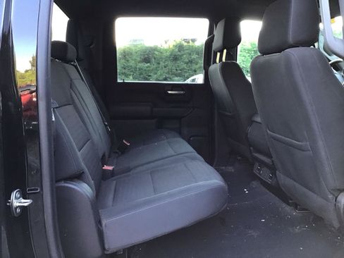 Used 2024 Chevrolet Silverado 2500 Custom w/ Custom Value Package AWD/4WD image 4