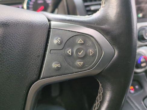 Used 2015 Chevrolet Suburban LTZ image 26