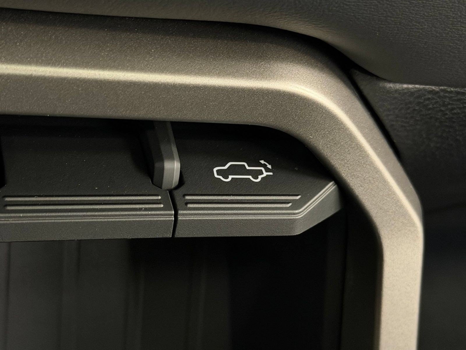 New 2026 Toyota Tundra Platinum AWD/4WD image 27