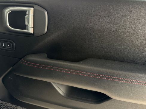 Used 2019 Jeep Wrangler Unlimited Rubicon image 20