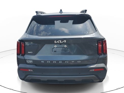 Used 2022 Kia Sorento S w/ Panoramic Sunroof Package AWD/4WD image 6
