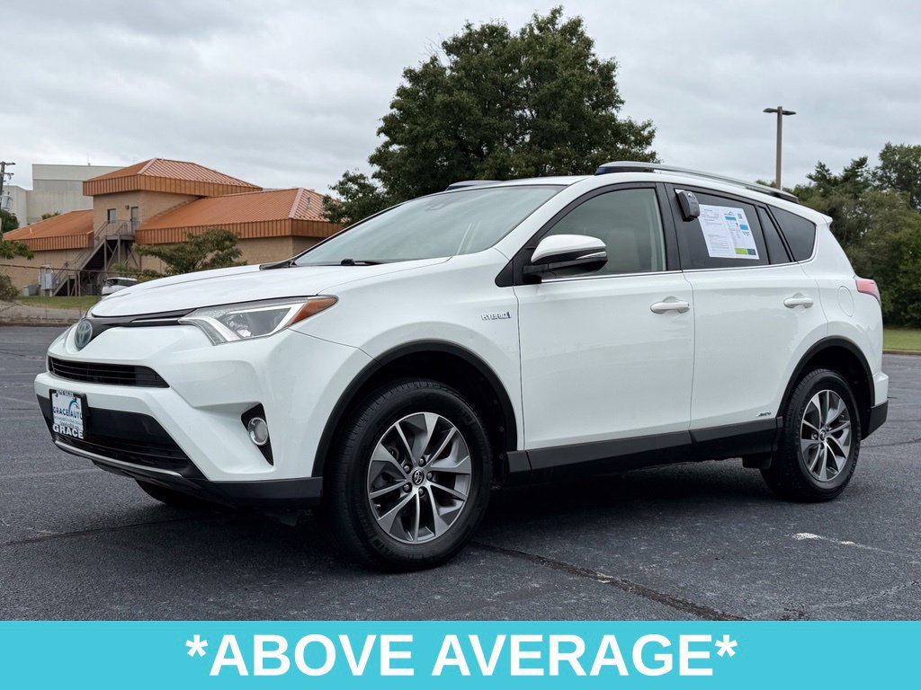 Used 2017 Toyota RAV4 XLE w/ All Weather Liner Package AWD/4WD image 3