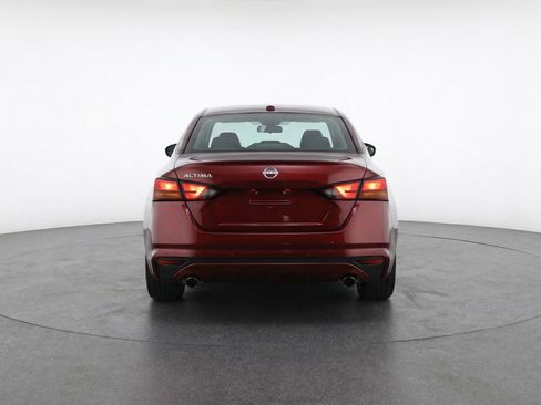 Used 2025 Nissan Altima 2.5 SV image 7