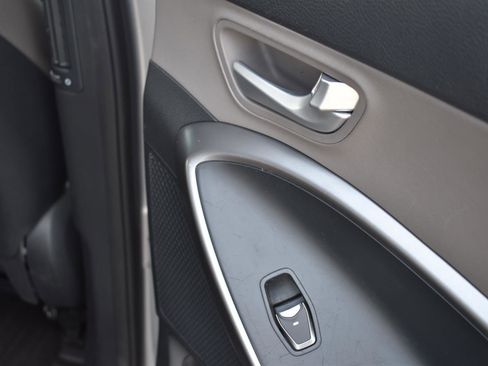 Used 2018 Hyundai Santa Fe SE w/ SE Premium Package 02 image 59