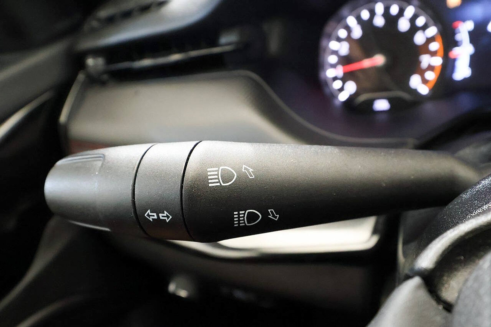 Used 2024 Jeep Compass Trailhawk AWD/4WD image 27