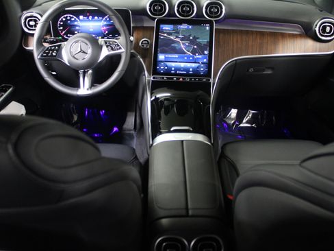 Used 2026 Mercedes-Benz GLC 300 image 14