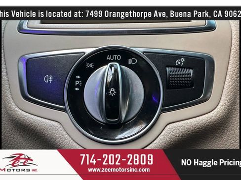 Used 2015 Mercedes-Benz C 300 4MATIC Sedan image 34