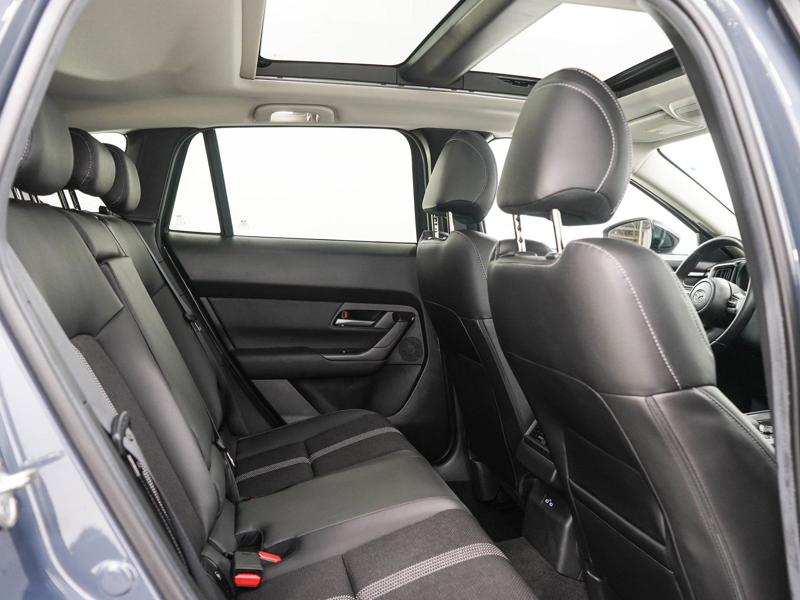 Used 2026 MAZDA CX-50 AWD 2.5 S w/ Preferred Pkg image 14