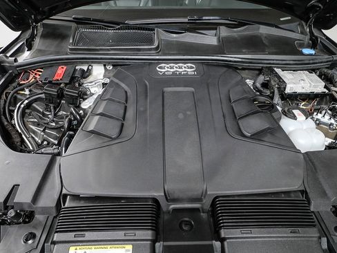 Used 2019 Audi Q7 3.0T Premium Plus w/ Premium Plus Package image 39