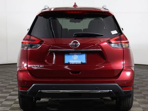 Used 2020 Nissan Rogue SV AWD/4WD image 10
