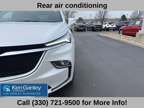 Used 2024 Buick Enclave Essence w/ Sport Touring Edition AWD/4WD image 20