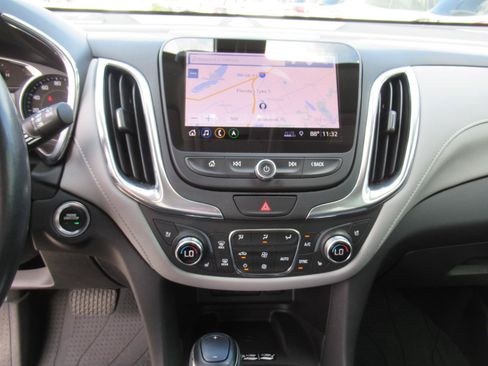 Used 2021 Chevrolet Equinox Premier FWD image 27