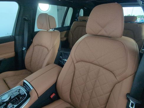 New 2026 BMW X7 xDrive40i w/ Executive Package image 23