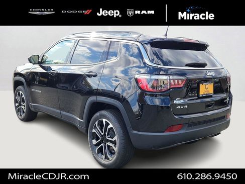 Certified 2022 Jeep Compass Limited image 5