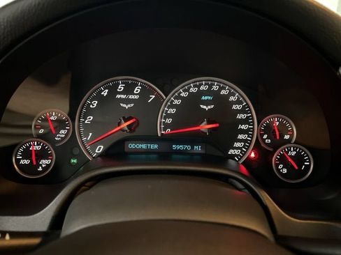 Used 2007 Chevrolet Corvette Coupe w/ Preferred Equipment Group RWD image 12