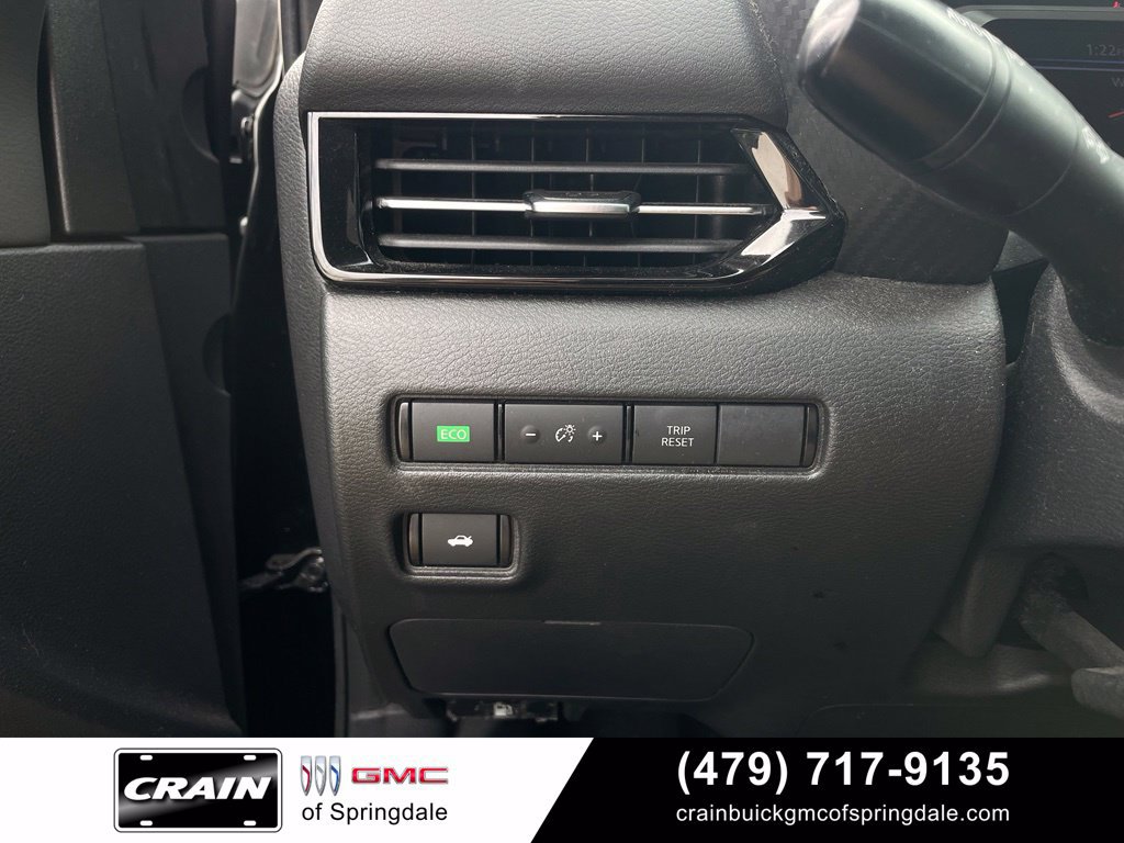 Used 2022 Nissan Sentra SR w/ Midnight Edition FWD image 12