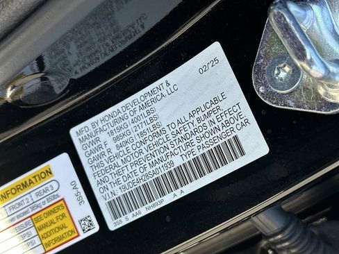 Certified 2025 Acura Integra image 21