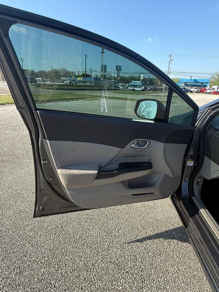 Used 2012 Honda Civic Natural Gas image 11