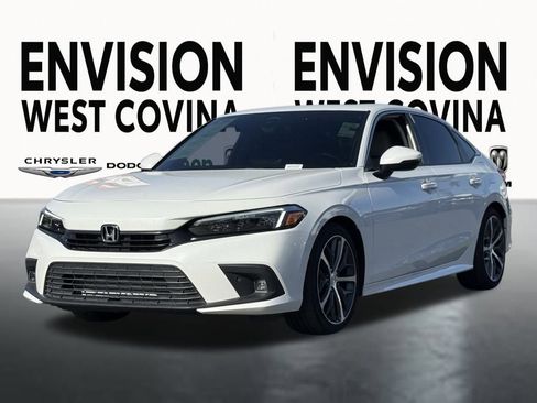 Used 2024 Honda Civic Touring image 5