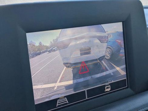 Used 2023 Chevrolet Tahoe LS image 11