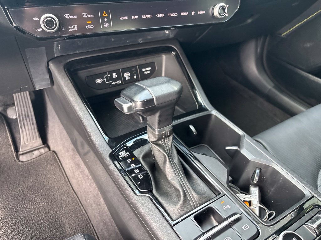 Certified 2025 Kia K5 GT FWD image 13