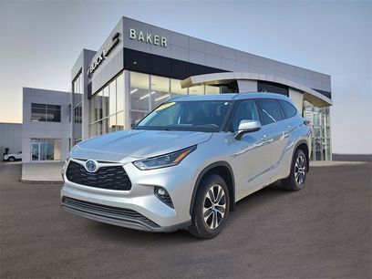 Used 2021 Toyota Highlander XLE