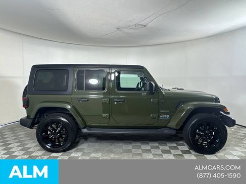 Used 2023 Jeep Wrangler Unlimited Sahara AWD/4WD image 5