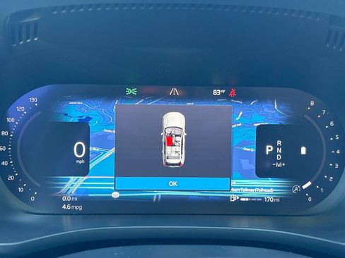 Certified 2023 Volvo XC60 B5 Plus w/ Climate Package image 15