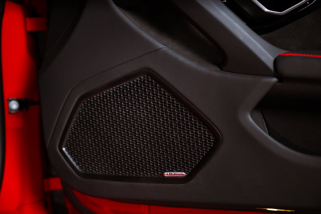 Used 2021 Lamborghini Huracan EVO RWD image 36